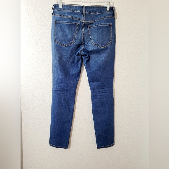 Old Navy Pop Icon Skinny Jeans Women Size 6 Blue Distressed Mid Rise Straight - Picture 3 of 8